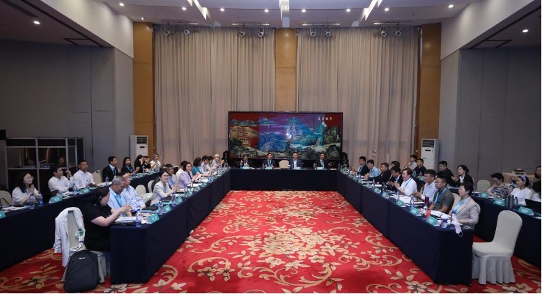 交流研讨传统医药发展大计  携手共创可持续发展新篇章